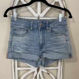 AMERICAN EAGLE NEXT LEVEL STRETCH X size 6 HI RISE SHORTIE JEAN SHORTS